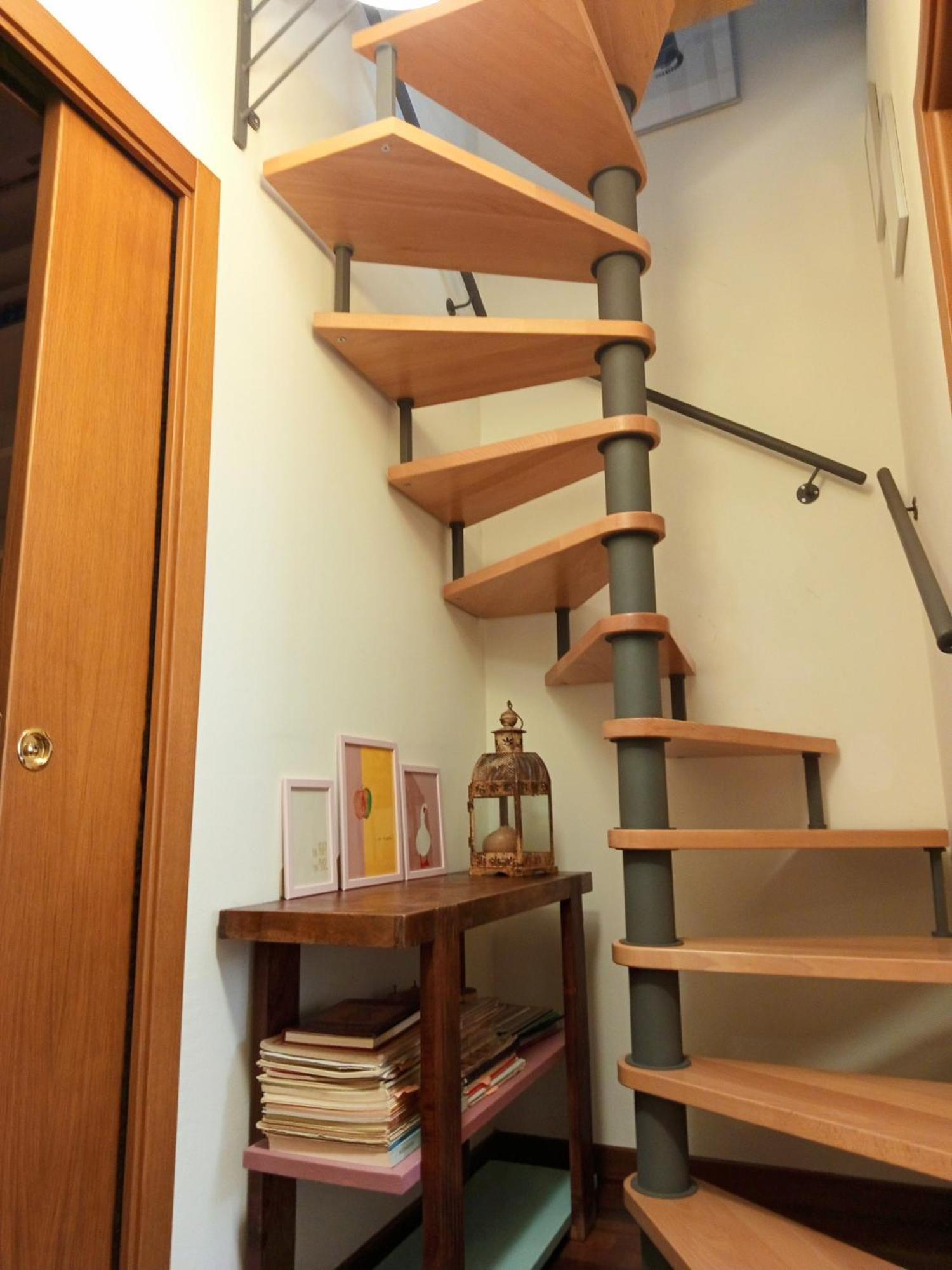 House Nubia, San Frediano, Near Ponte Vecchio, With Free Private Parking Lot * Florença