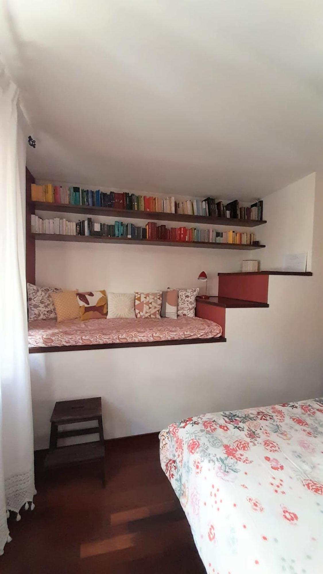 House Nubia, San Frediano, Near Ponte Vecchio, With Free Private Parking Lot *